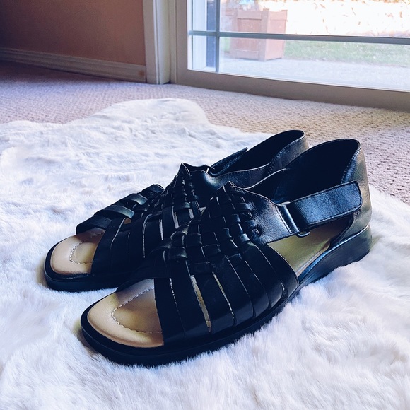 Coupd’etat Limited Shoes - Black Sandels